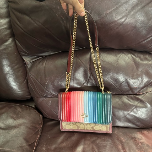 Coach Klare Crossbody With Rainbow Linear Quilting - Picture 2 of 14